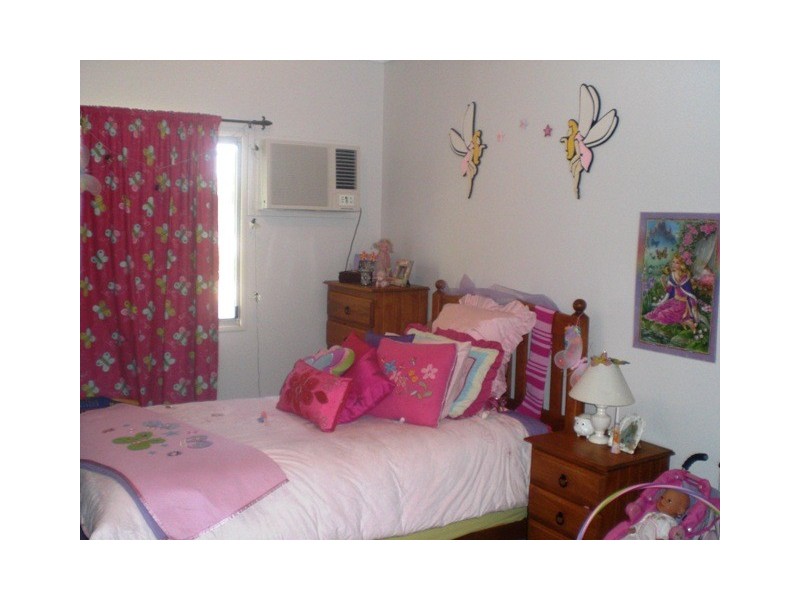 47 McCool Street, Moranbah QLD 4744