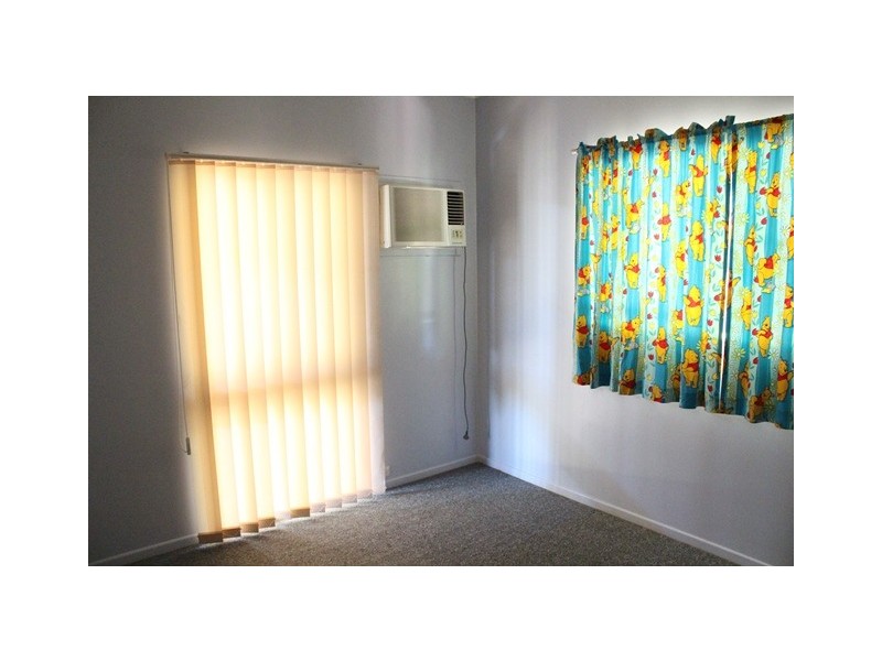 47 McCool Street, Moranbah QLD 4744