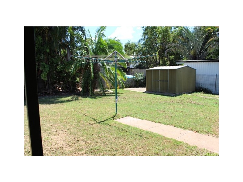 47 McCool Street, Moranbah QLD 4744