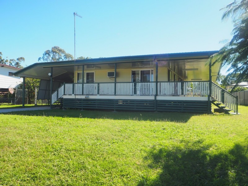 32 Beardmore Crescent, Dysart QLD 4745