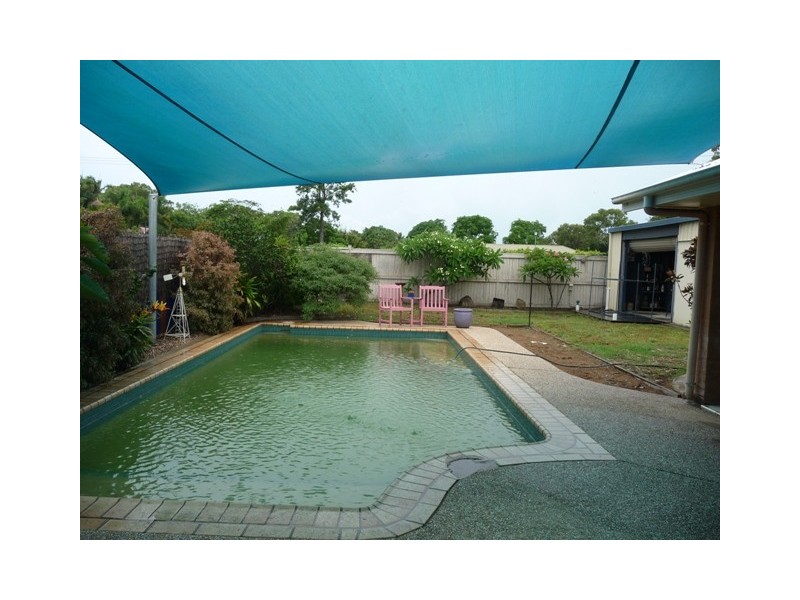 4 Spinnaker Way, Bucasia QLD 4750