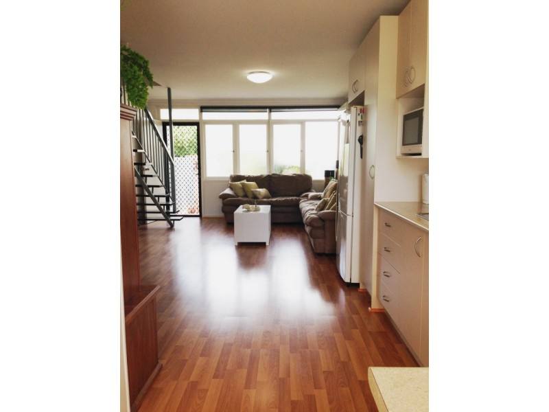 9/331 Shakespeare Street, Mackay QLD 4740