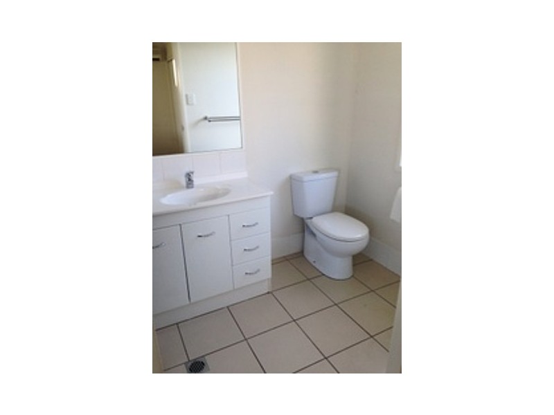 60 Hannay Street, Moranbah QLD 4744