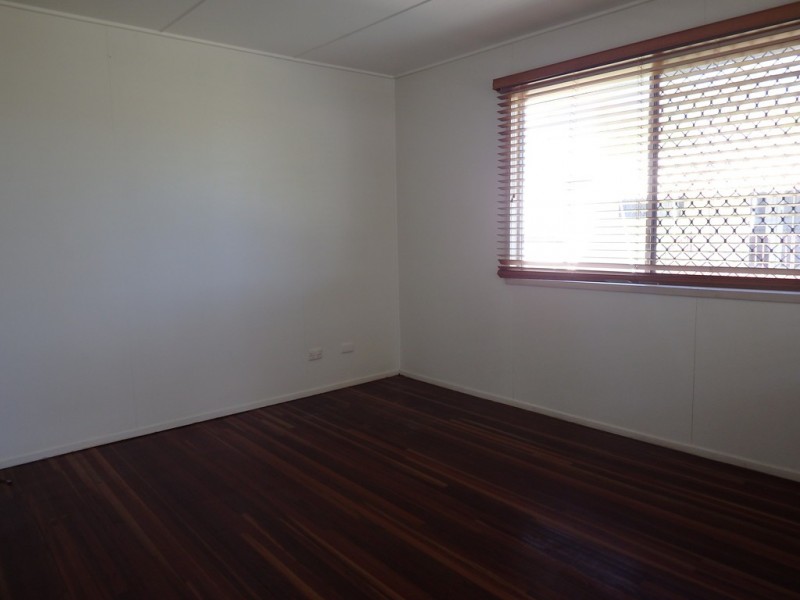 17 Scott Street, Dysart QLD 4745