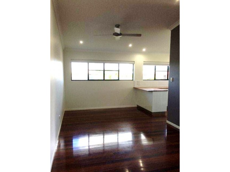 4 College Crt, North Mackay QLD 4740