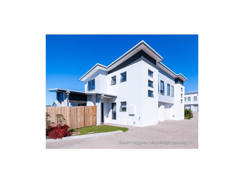 3/30 Dustwill Street, Eimeo QLD 4740