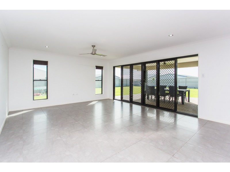 43 O’Riely Ave, Marian QLD 4753