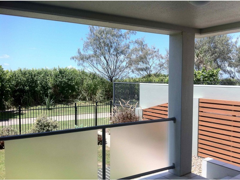 2/19 Marina Parade, Mackay Harbour QLD 4740