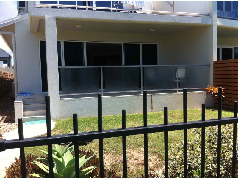 2/19 Marina Parade, Mackay Harbour QLD 4740