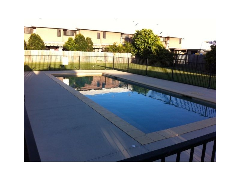 4/7 Bilgola Place, Blacks Beach QLD 4740