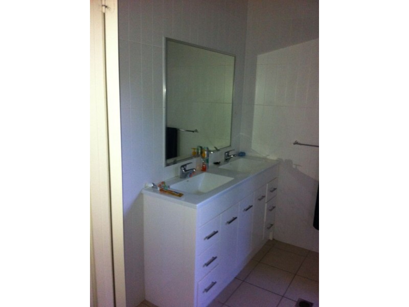 4/7 Bilgola Place, Blacks Beach QLD 4740