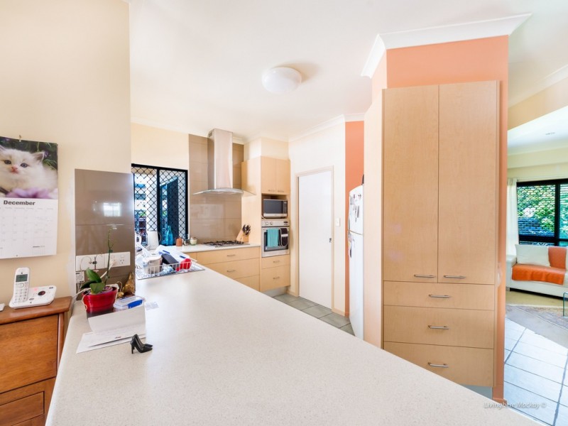 15 Suncrest Court, Mount Pleasant QLD 4740