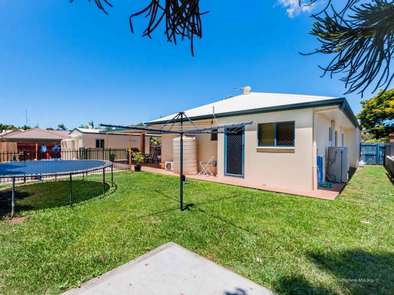 15 Suncrest Court, Mount Pleasant QLD 4740