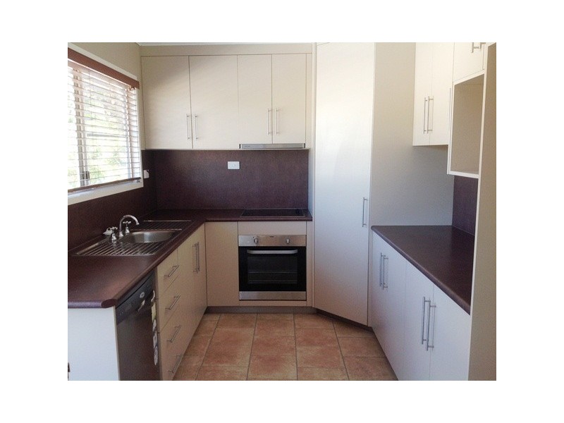 30 Edgerley Street, Dysart QLD 4745