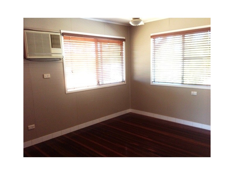 30 Edgerley Street, Dysart QLD 4745
