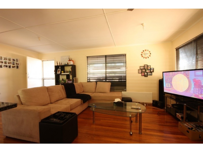 6 Connor Drive, Moranbah QLD 4744