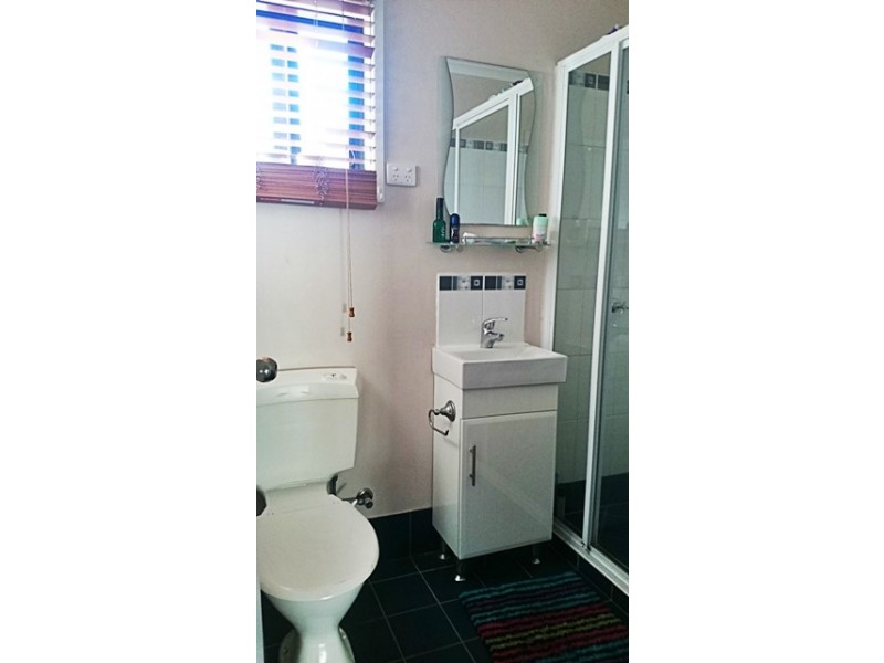 16 Macdonald Street, Dysart QLD 4745