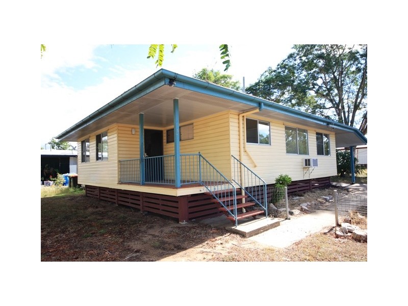 2 Crawford Street, Dysart QLD 4745