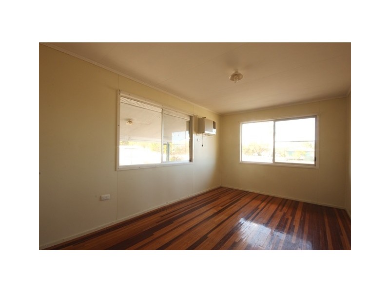 2 Crawford Street, Dysart QLD 4745