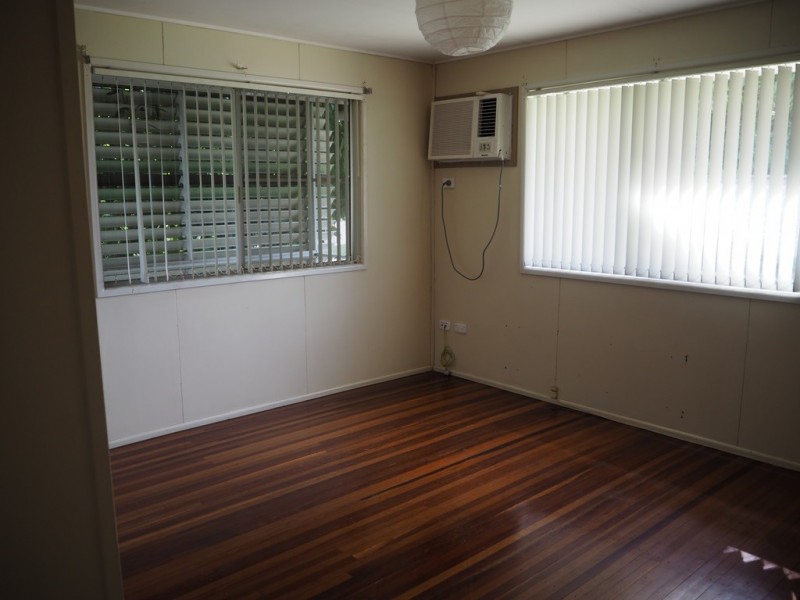 12 Caleb Crescent, Dysart QLD 4745