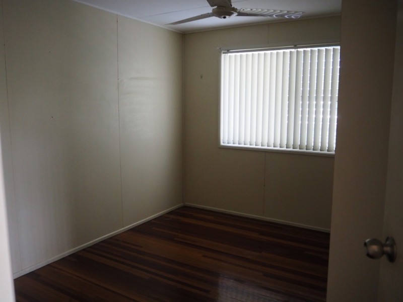 12 Caleb Crescent, Dysart QLD 4745