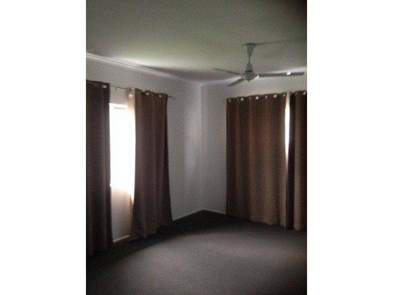 5 Gray Court, Beaconsfield QLD 4740