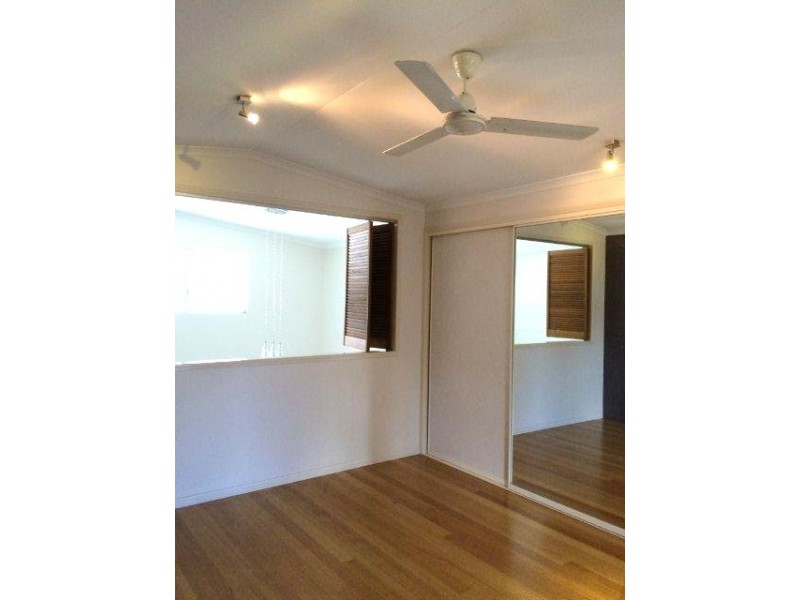 5 Gray Court, Beaconsfield QLD 4740