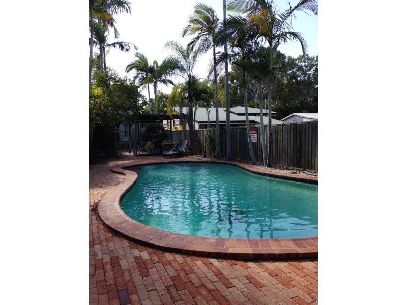 5/4 Symons Avenue, Bucasia QLD 4750