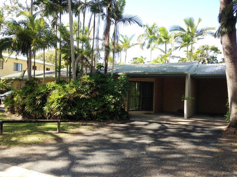 5/4 Symons Avenue, Bucasia QLD 4750
