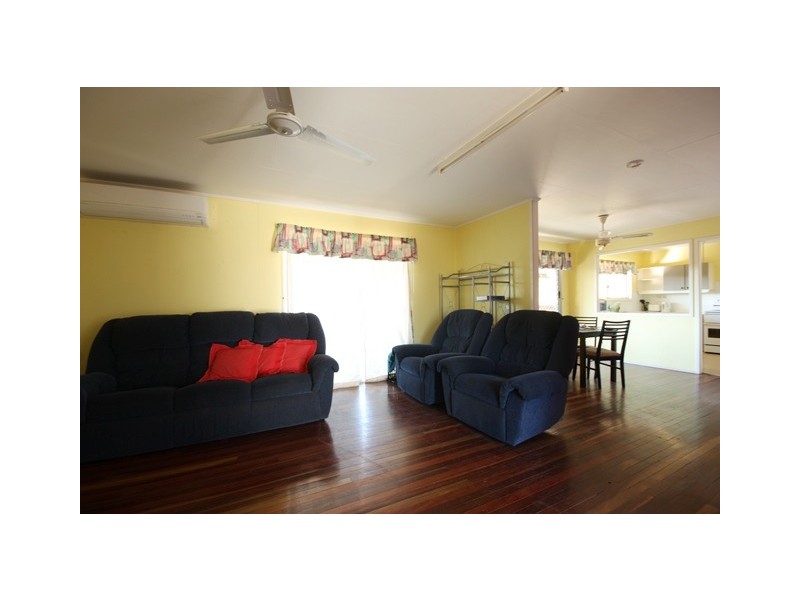 23 Spring Street, Dysart QLD 4745