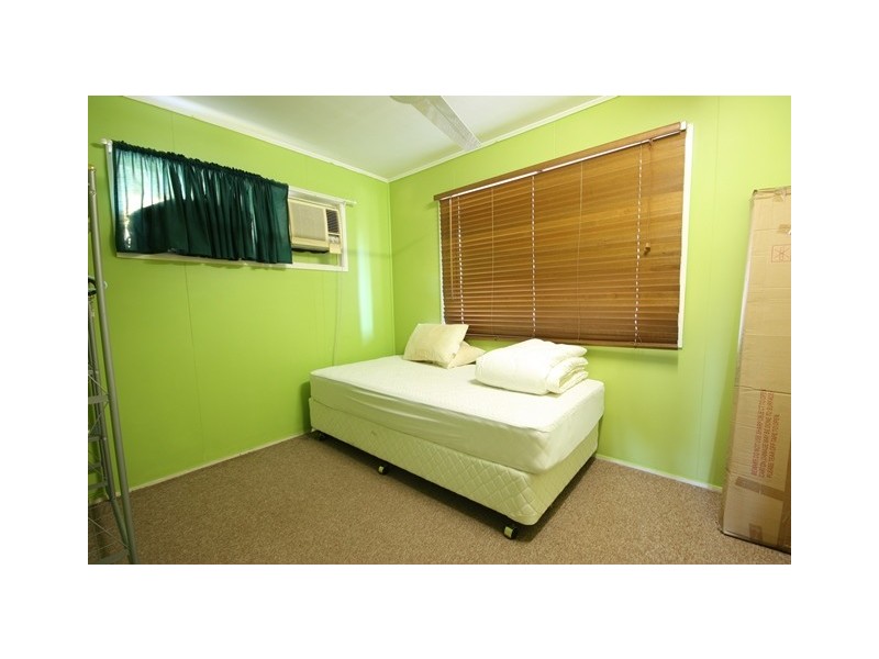 23 Spring Street, Dysart QLD 4745