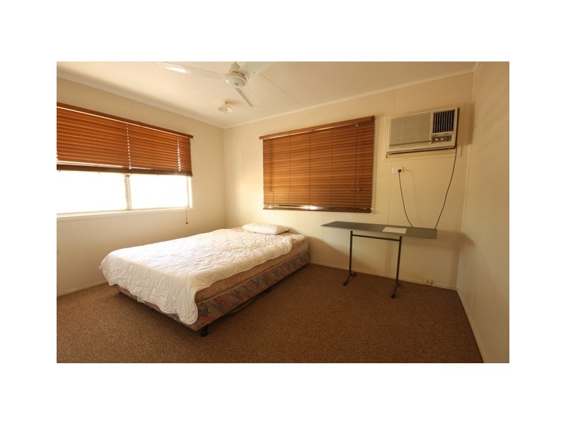 23 Spring Street, Dysart QLD 4745