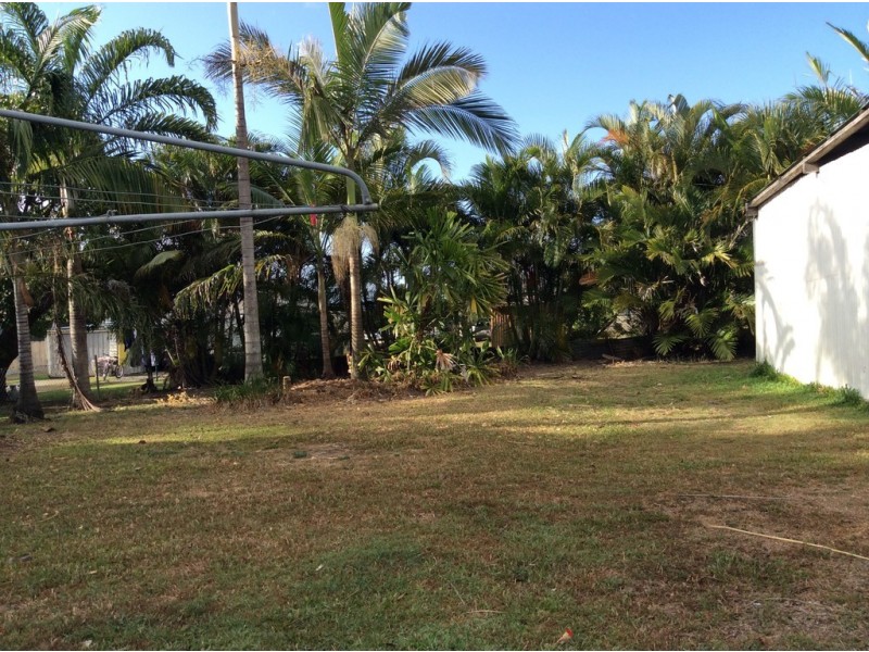 13 Bovey, North Mackay QLD 4740