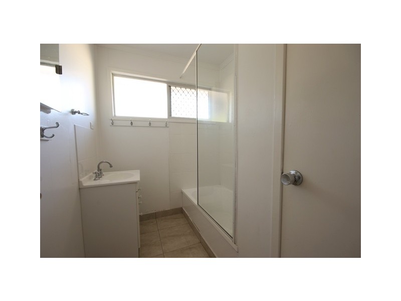 18 Herbert Court, Moranbah QLD 4744
