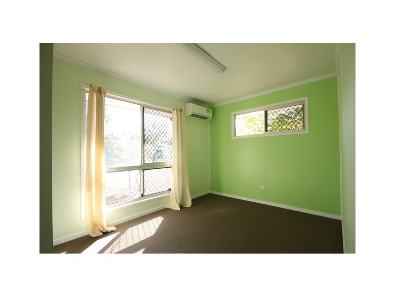18 Herbert Court, Moranbah QLD 4744