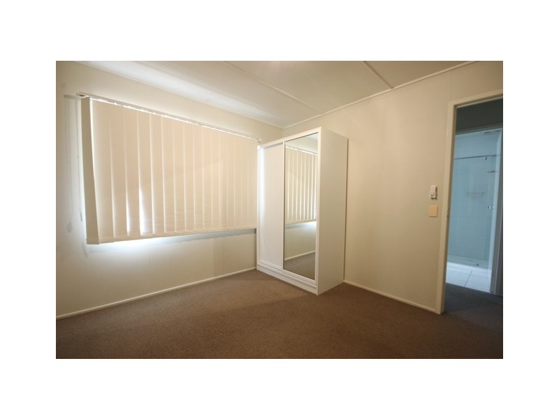 52 Archer Drive, Moranbah QLD 4744