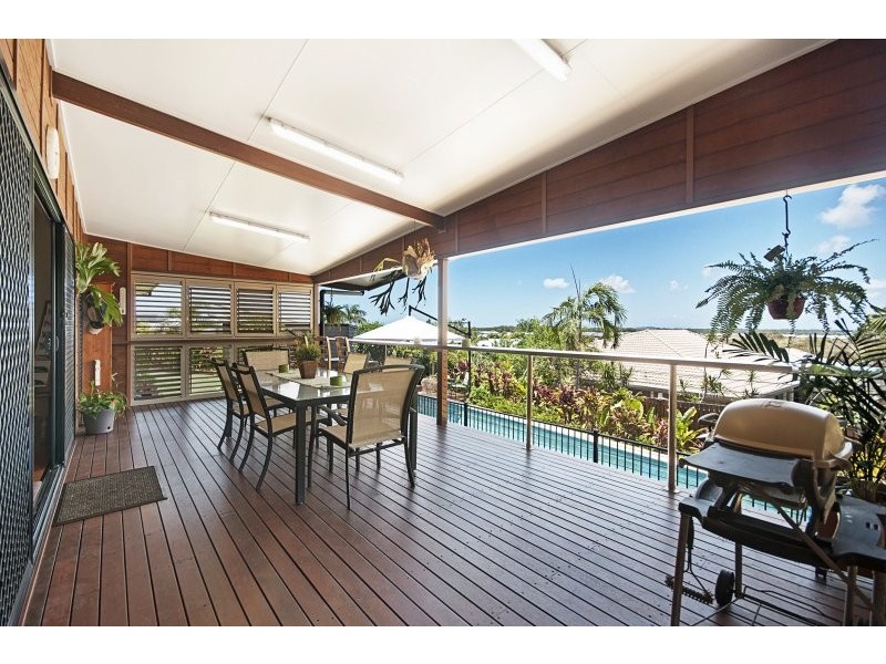 3 Coralcove Court, Blacks Beach QLD 4740