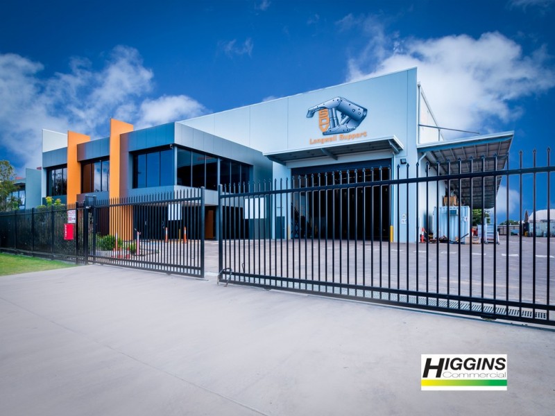 8 CATERPILLAR, Mackay QLD 4740