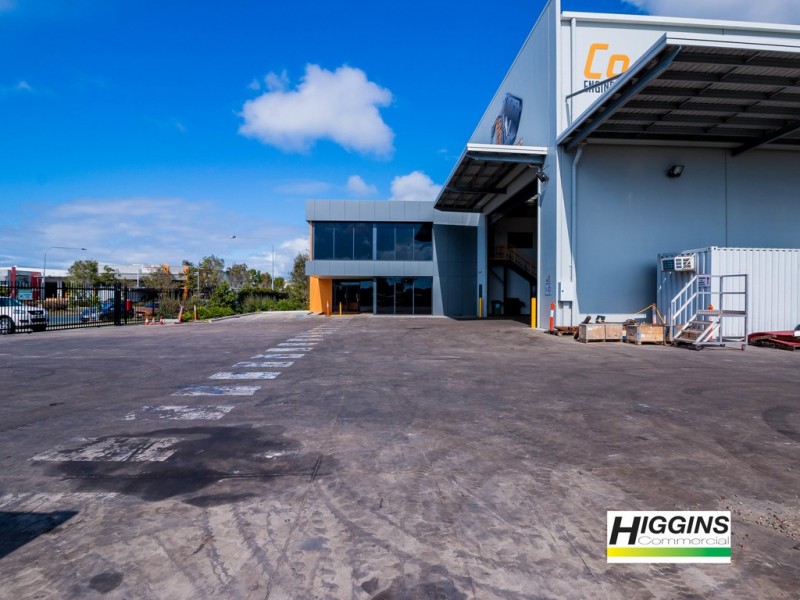 8 CATERPILLAR, Mackay QLD 4740