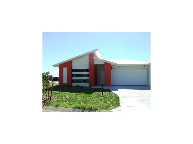 18 Maryvale Circuit, Beaconsfield QLD 4740