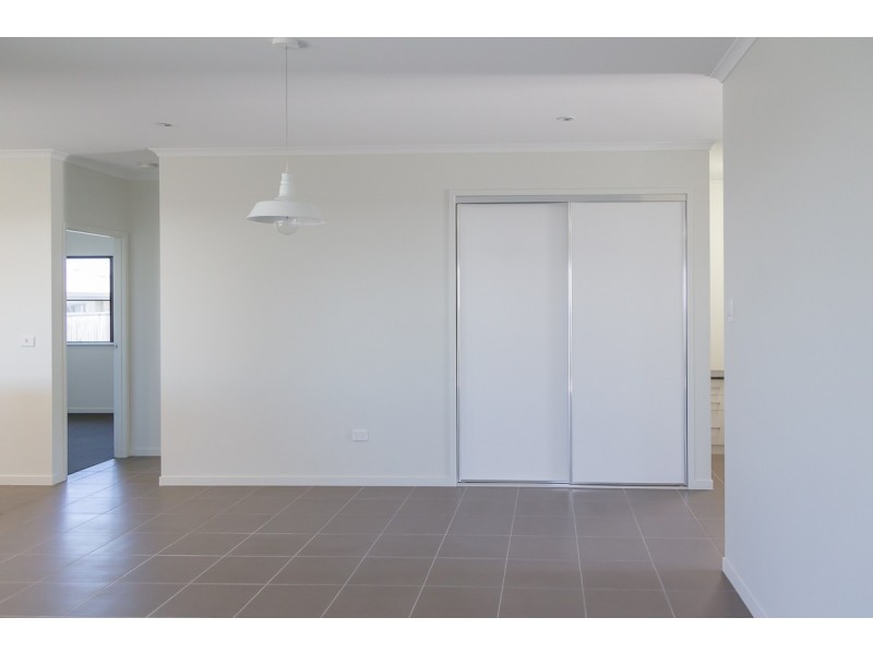 18 Maryvale Circuit, Beaconsfield QLD 4740
