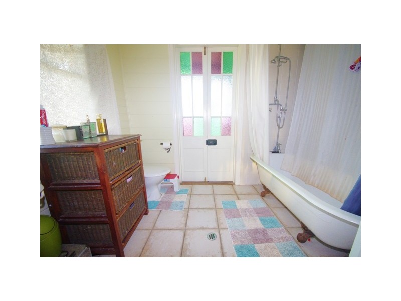 84 Donaldson Street, West Mackay QLD 4740