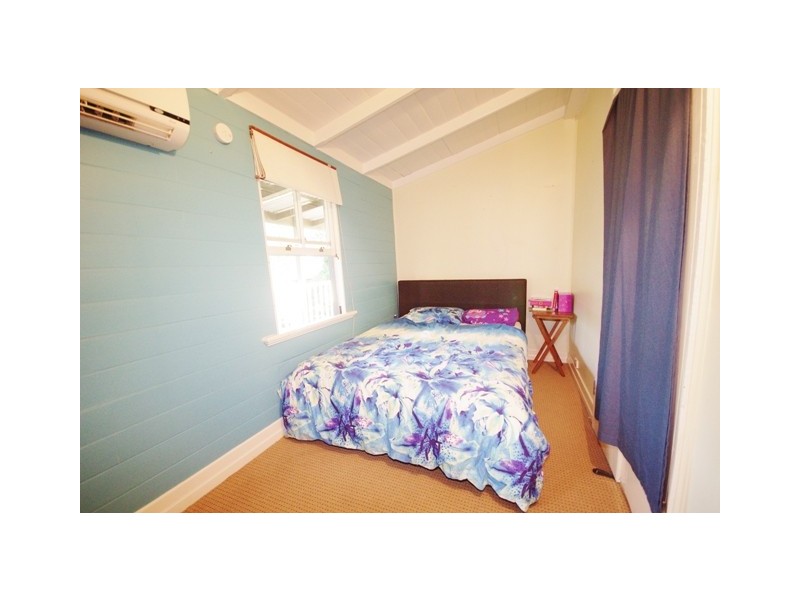 84 Donaldson Street, West Mackay QLD 4740