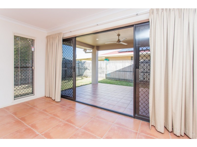 30 Slater Avenue, Blacks Beach QLD 4740