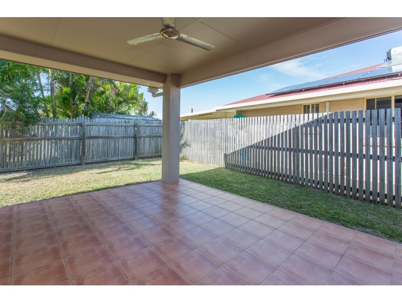 30 Slater Avenue, Blacks Beach QLD 4740