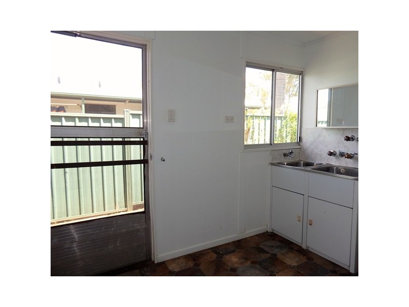 53A Beardmore Crescent, Dysart QLD 4745