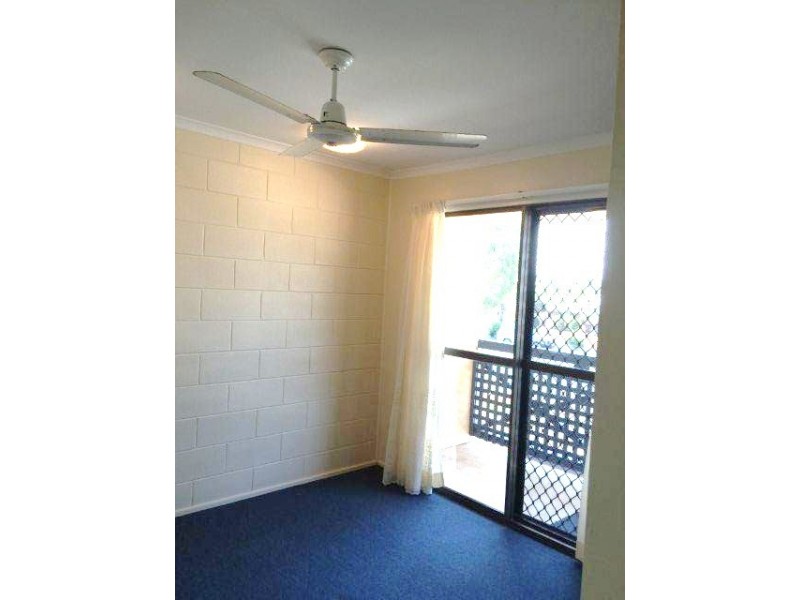 2/7-9 Bridge Road, East Mackay QLD 4740