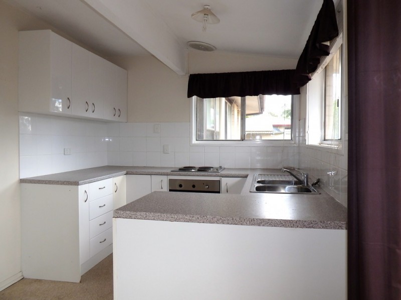 24 Crawford Street, Dysart QLD 4745