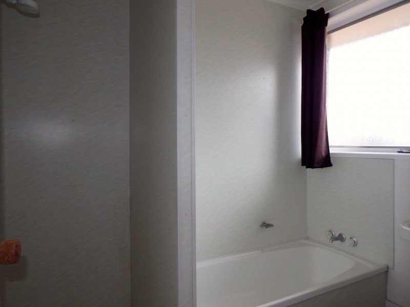 24 Crawford Street, Dysart QLD 4745