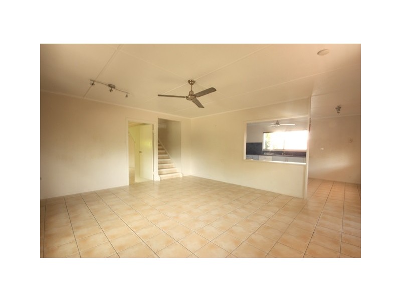 102 Mango Avenue, Eimeo QLD 4740
